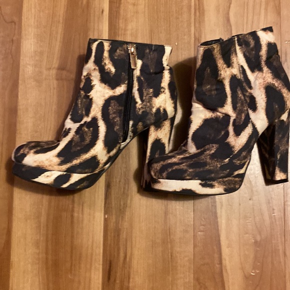 Bamboo leopard platform boot - Picture 2 of 6